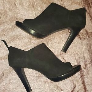 Banana Republic black suede heels